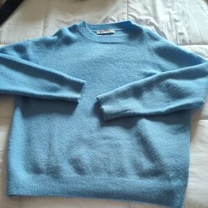 Zara Womens Light Blue Crewneck Sweater
